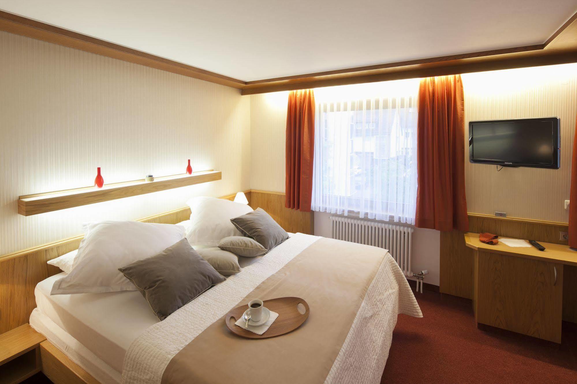 Hotel Drei Morgen Leinfelden-Echterdingen Exteriér fotografie